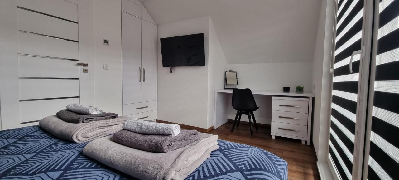 Luxury Apartments Bernardynska Domek 1 , 2 Kielce Ngoại thất bức ảnh